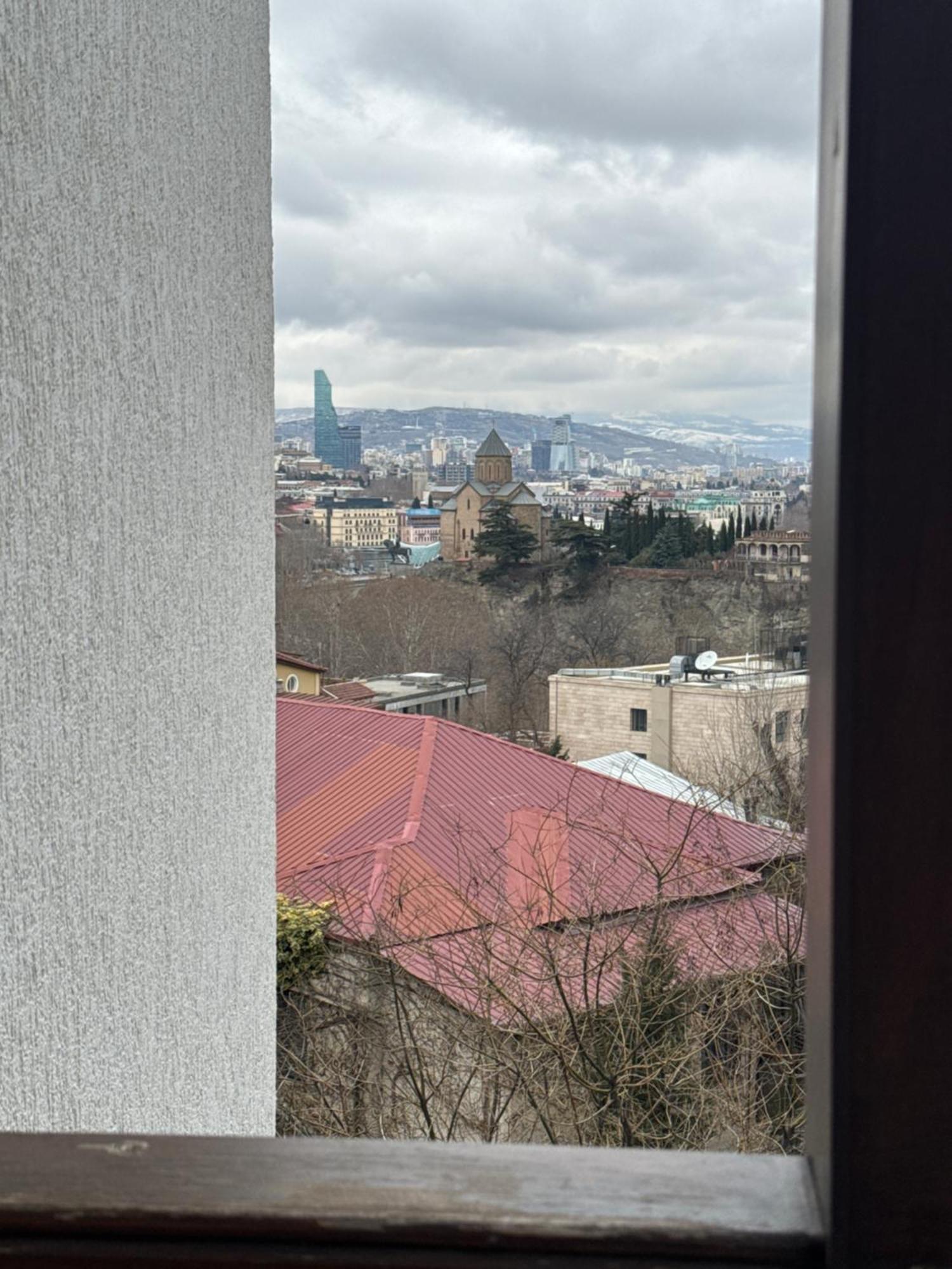 Hotel Metekhi Line ティビリシ エクステリア 写真