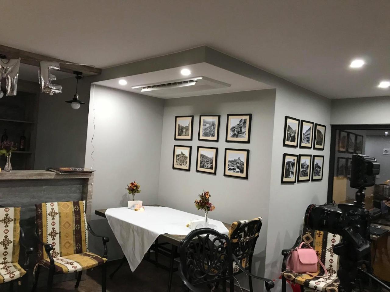 Hotel Metekhi Line ティビリシ エクステリア 写真